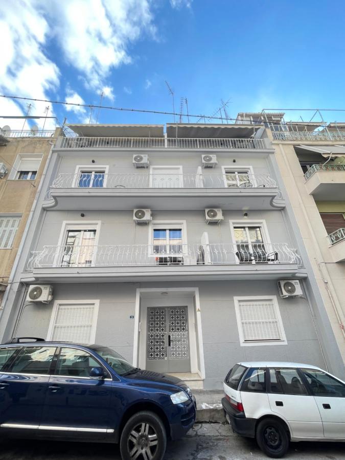 Uoohome7 Garden Green And Navy Athens Exterior photo